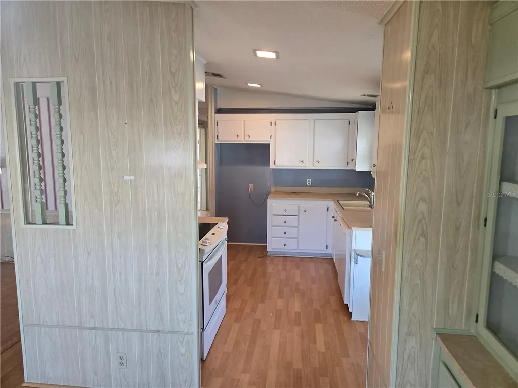 68 Pelican Drive S Oldsmar FL 34677