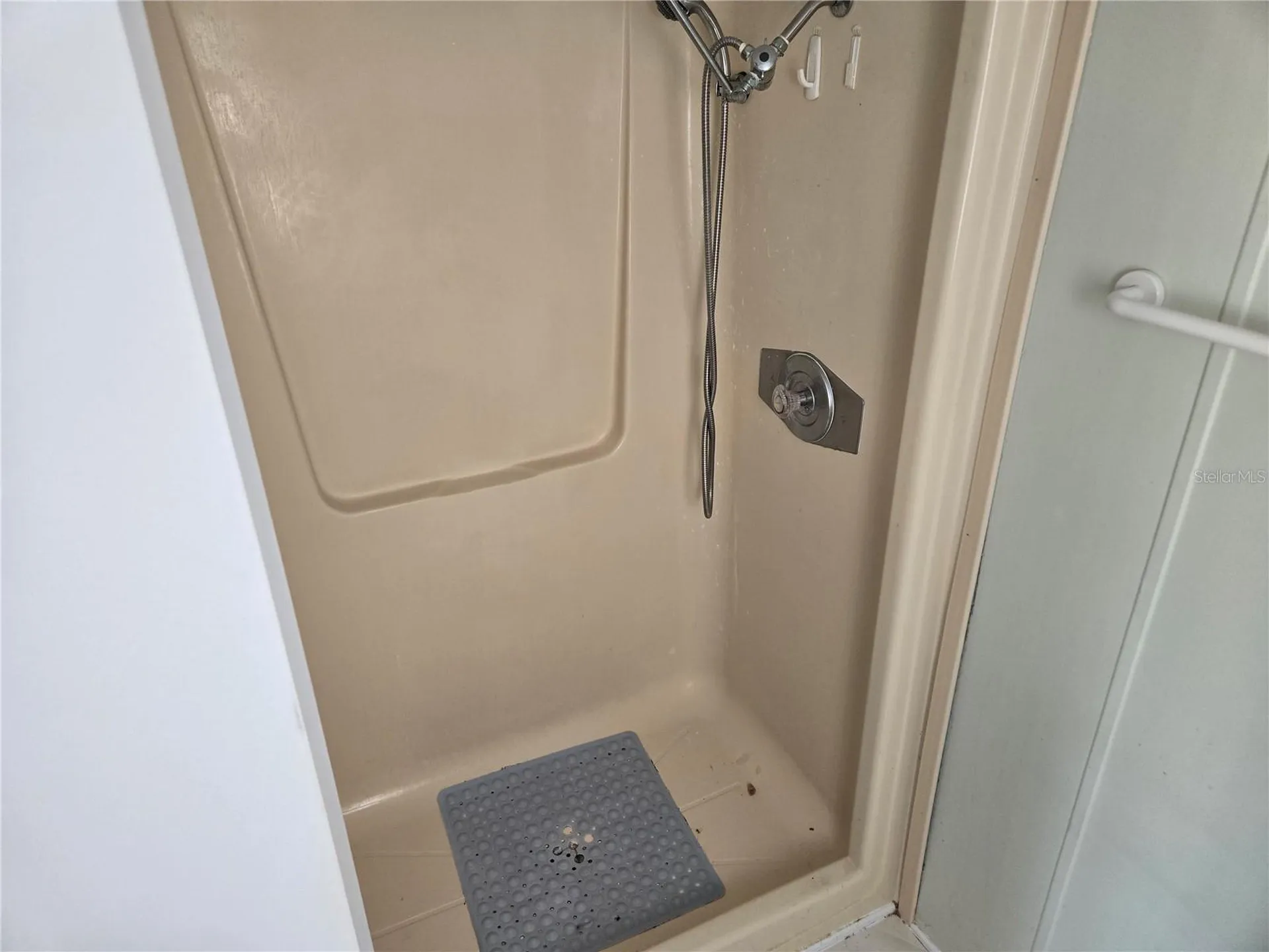 68 Pelican Drive S Oldsmar FL 34677