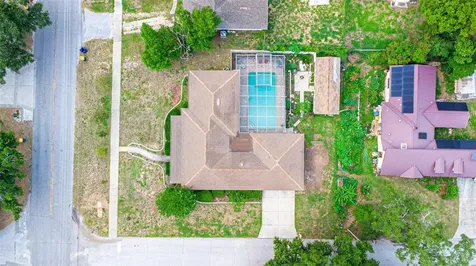 200 S Main Avenue Minneola FL 34715