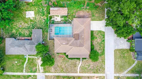 200 S Main Avenue Minneola FL 34715