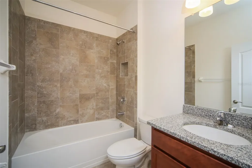 2903 Esmeralda Drive Sarasota FL 34243
