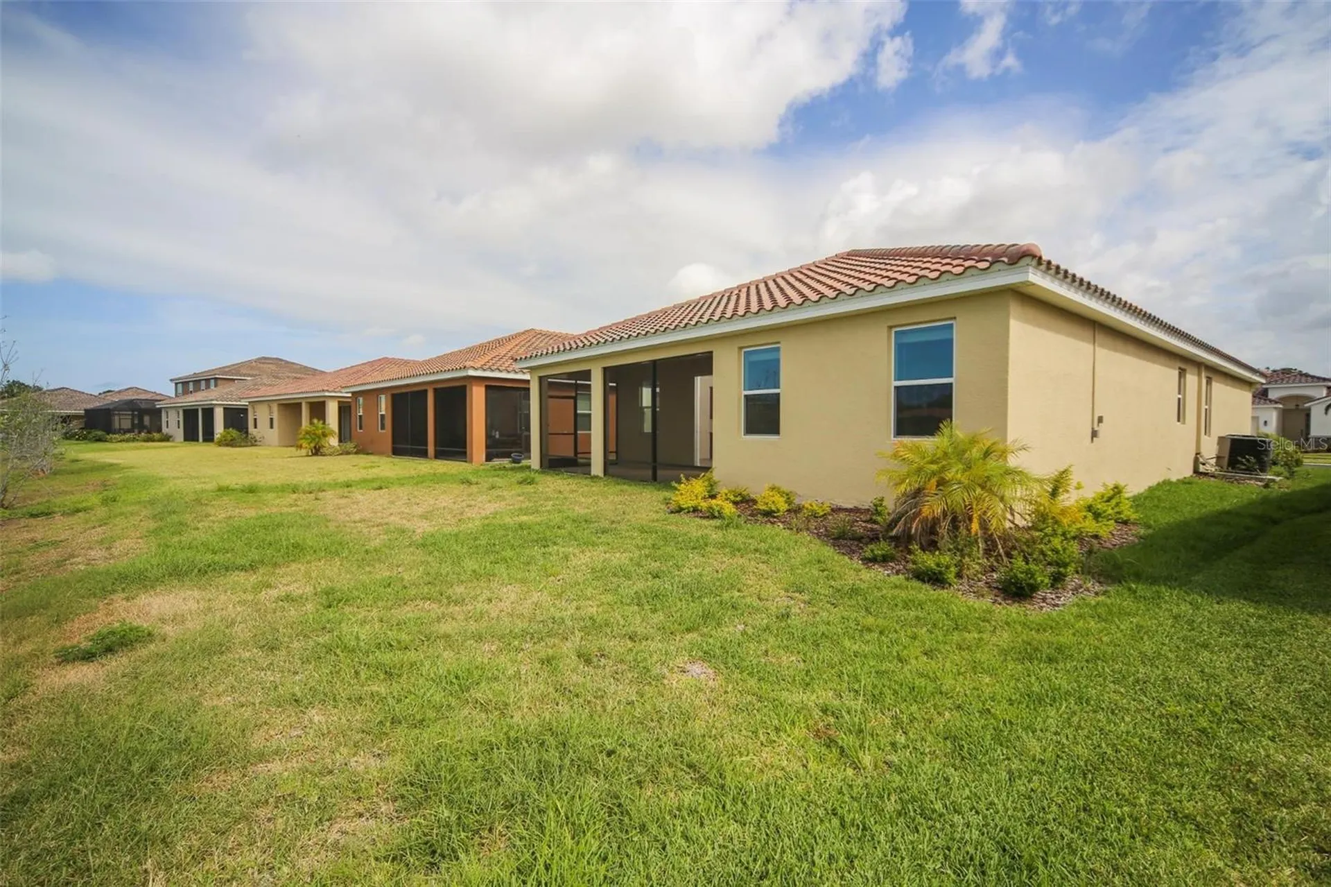 2903 Esmeralda Drive Sarasota FL 34243