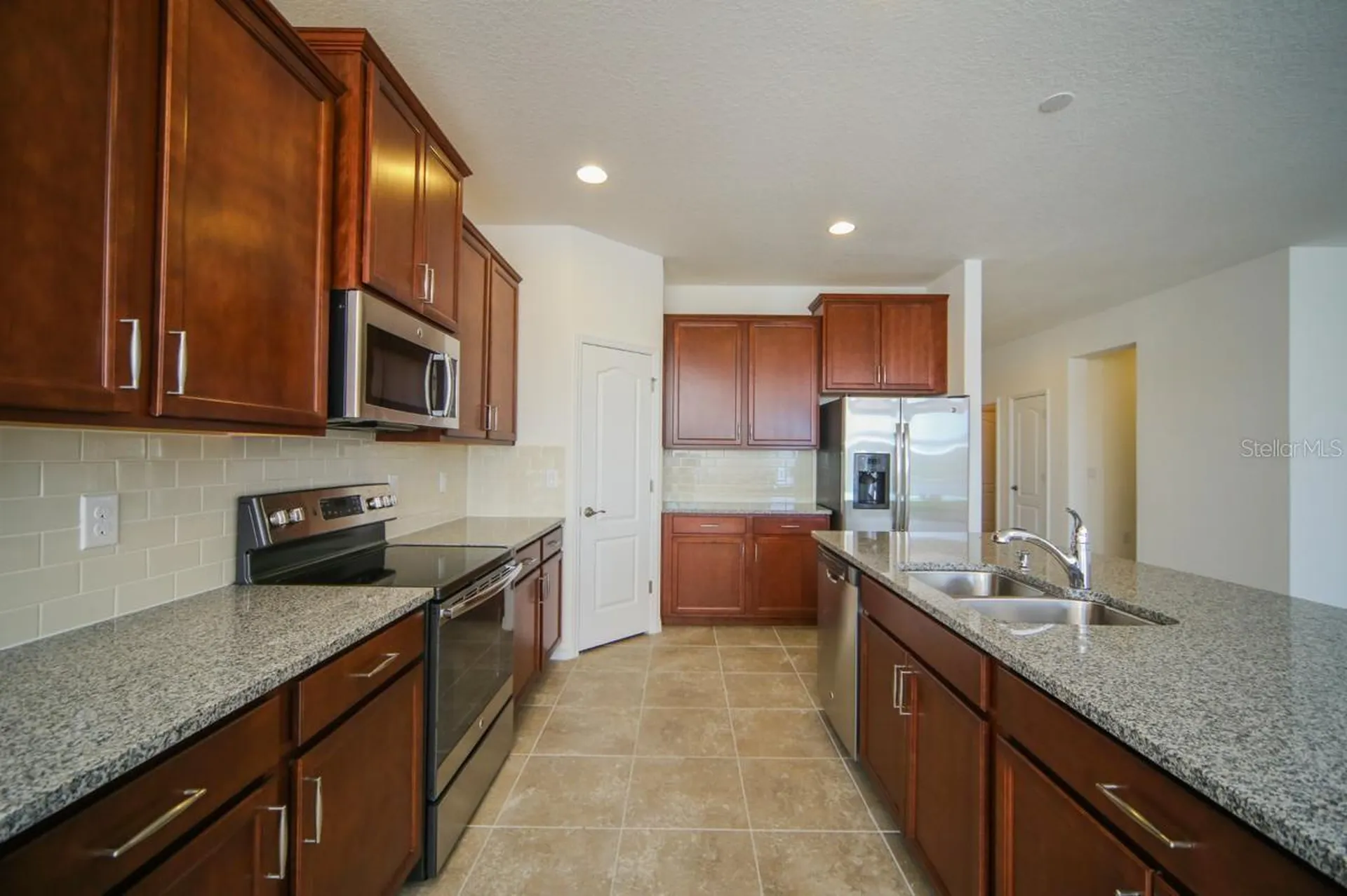 2903 Esmeralda Drive Sarasota FL 34243