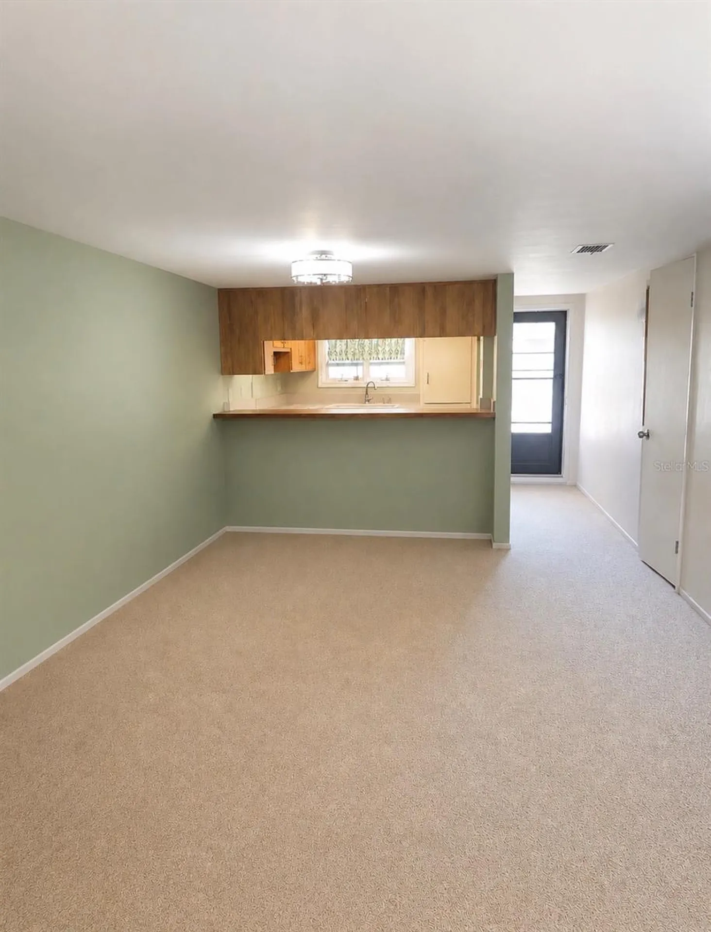 9209 Seminole Boulevard Seminole FL 33772