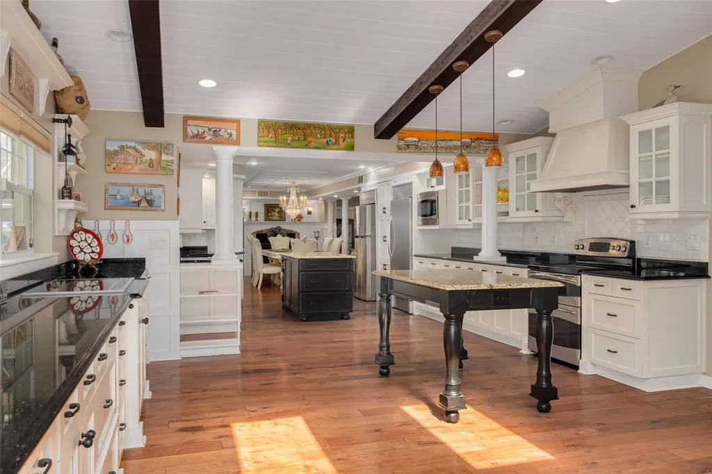 1821 Oak Creek Drive Dunedin FL 34698