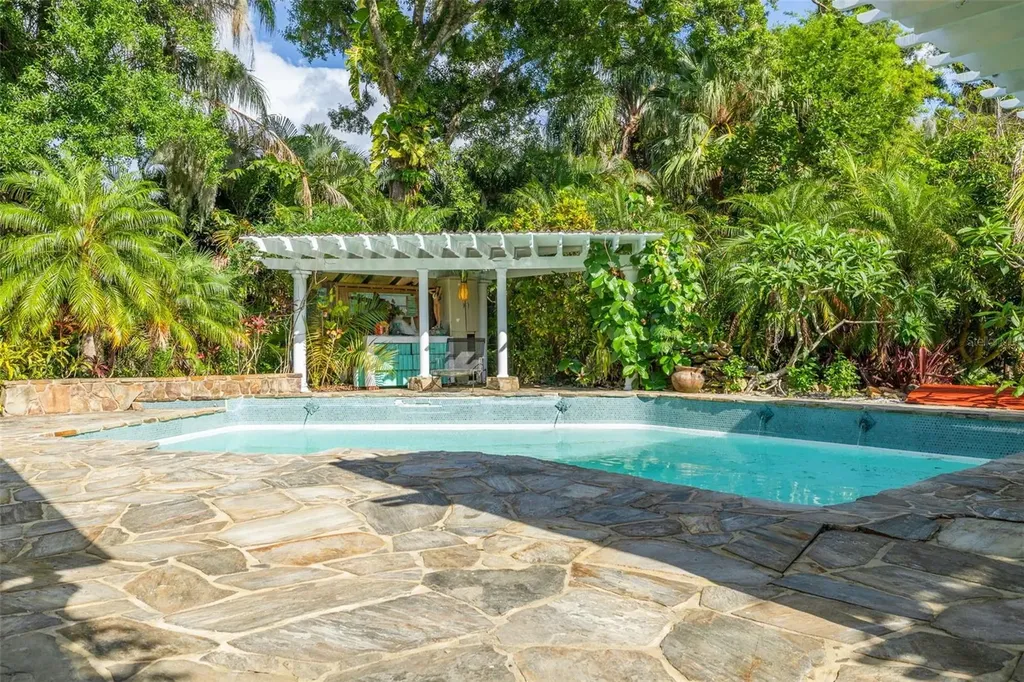 1821 Oak Creek Drive Dunedin FL 34698