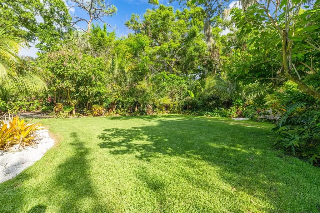 1821 Oak Creek Drive Dunedin FL 34698