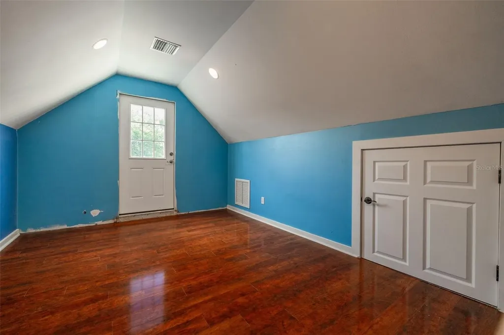 1821 Oak Creek Drive Dunedin FL 34698