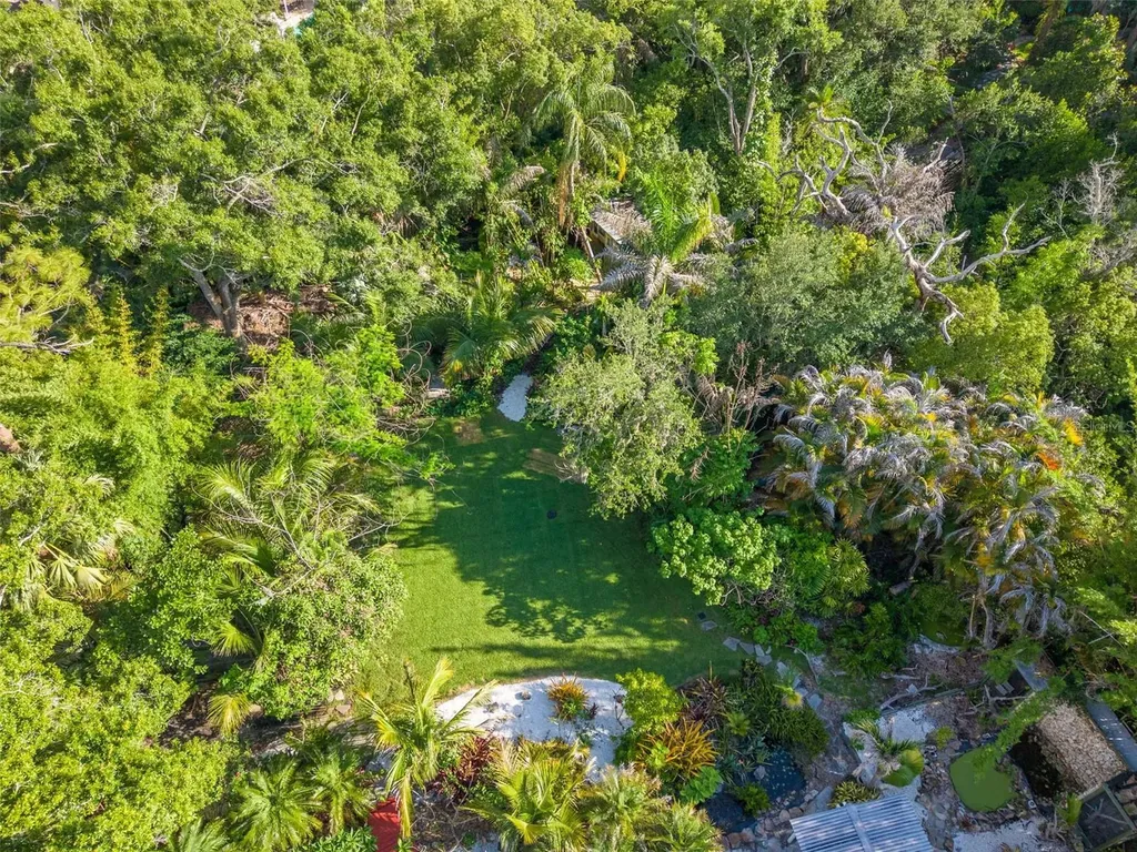 1821 Oak Creek Drive Dunedin FL 34698