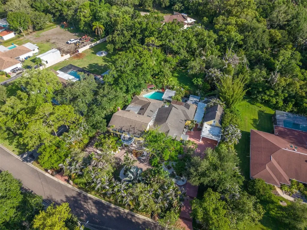 1821 Oak Creek Drive Dunedin FL 34698