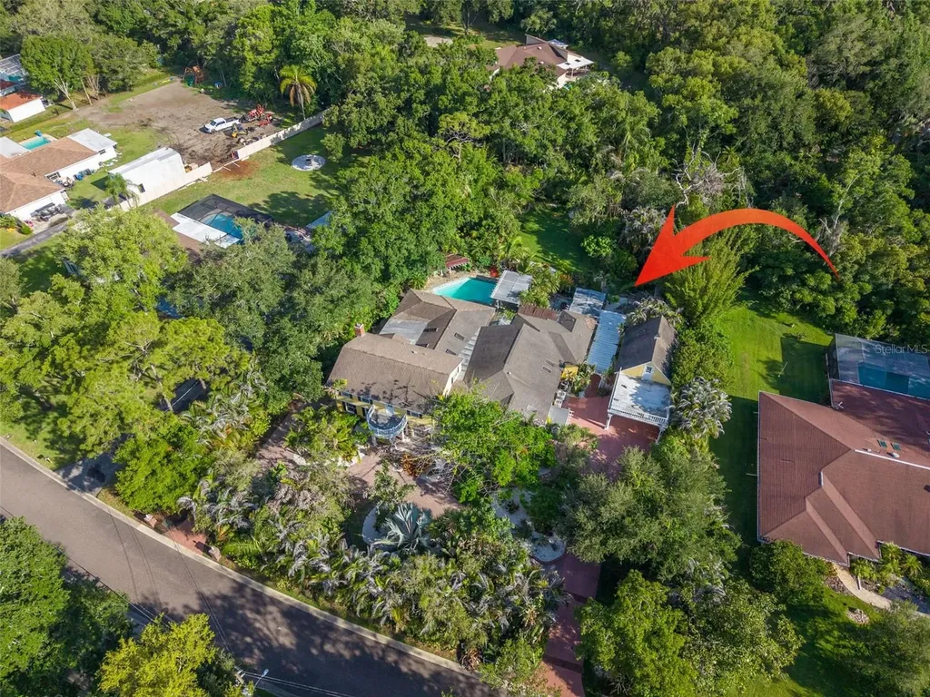 1821 Oak Creek Drive Dunedin FL 34698