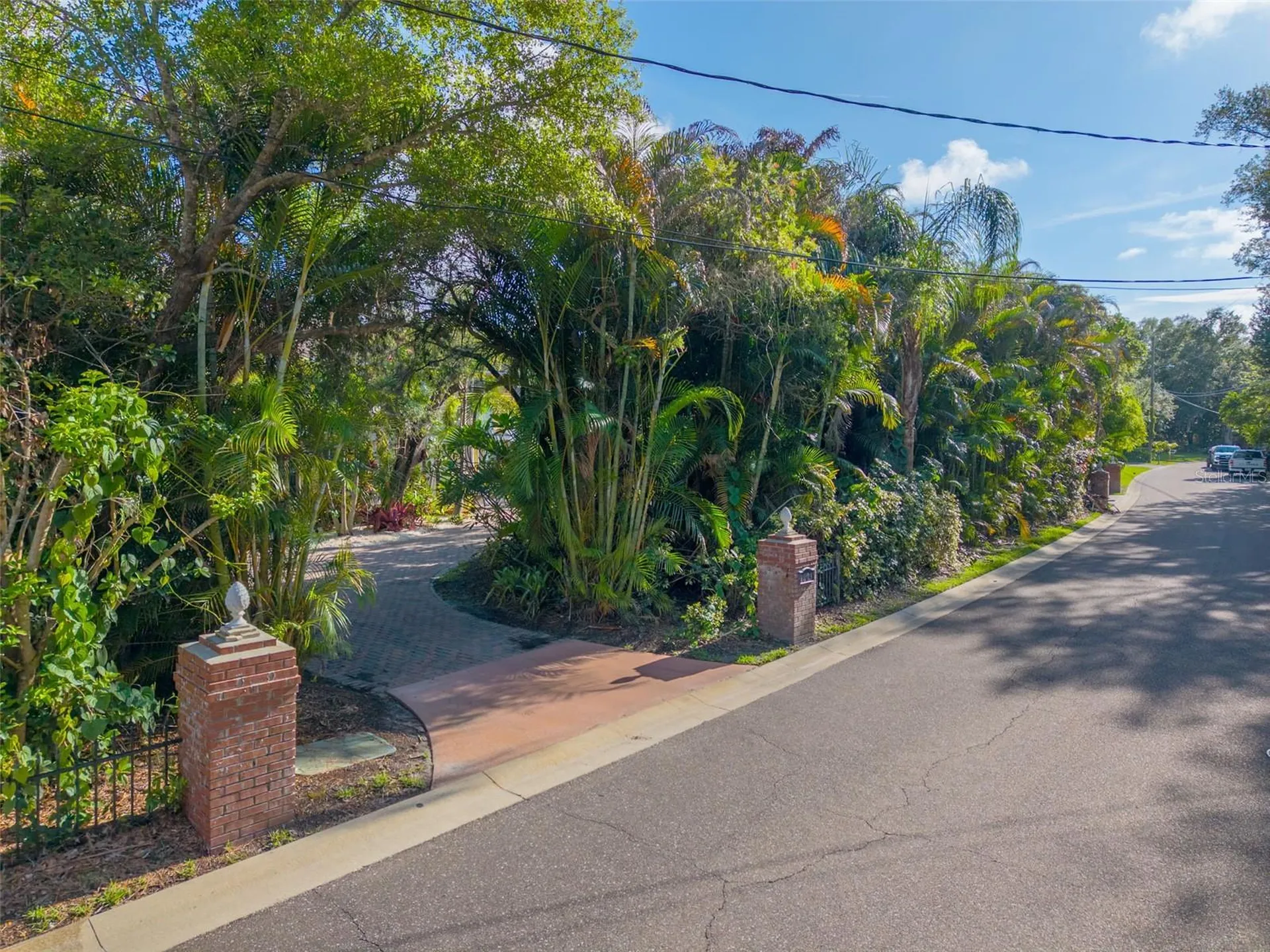 1821 Oak Creek Drive Dunedin FL 34698