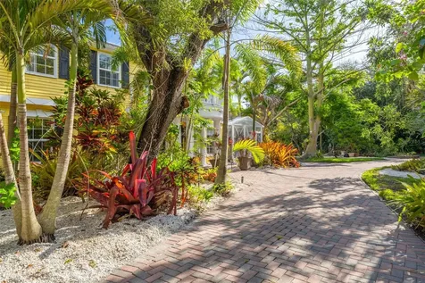 1821 Oak Creek Drive Dunedin FL 34698