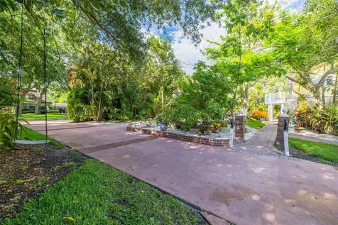1821 Oak Creek Drive Dunedin FL 34698