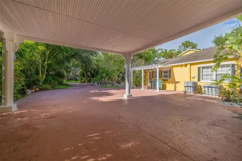 1821 Oak Creek Drive Dunedin FL 34698