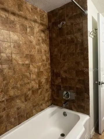 156 Pinecrest Drive Sanford FL 32773