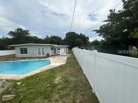 156 Pinecrest Drive Sanford FL 32773