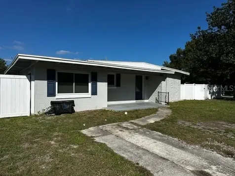 156 Pinecrest Drive Sanford FL 32773