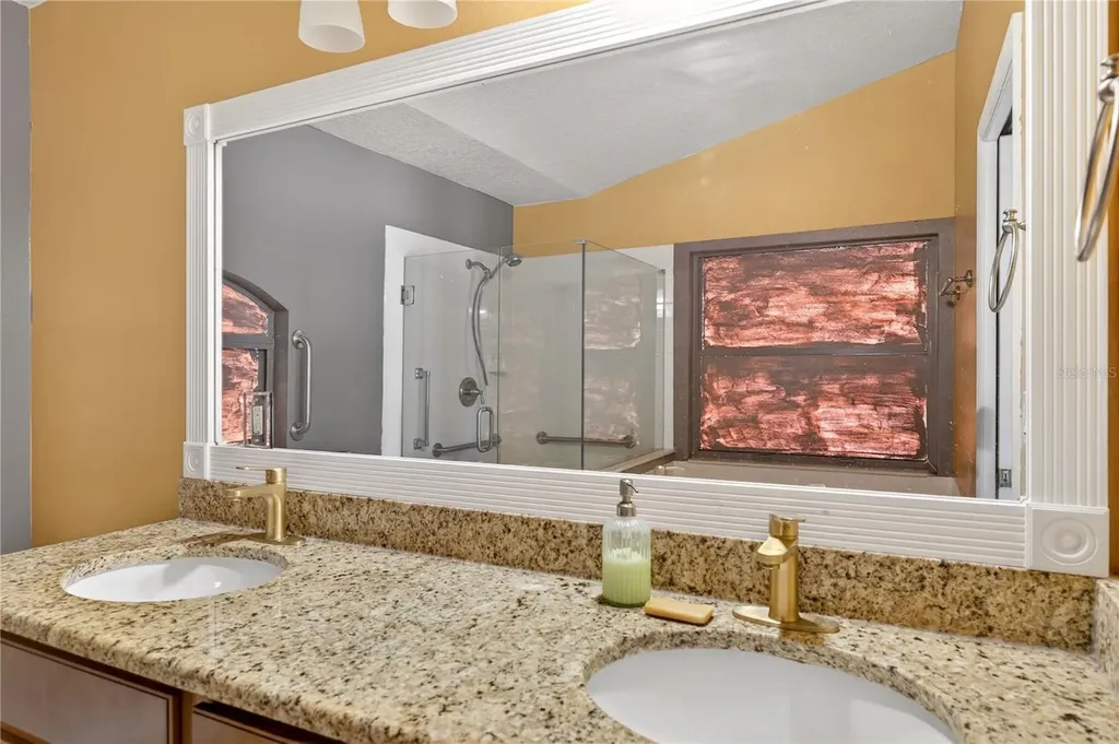 300 Viking St NE Palm Bay FL 32907