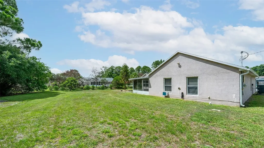 300 Viking St NE Palm Bay FL 32907