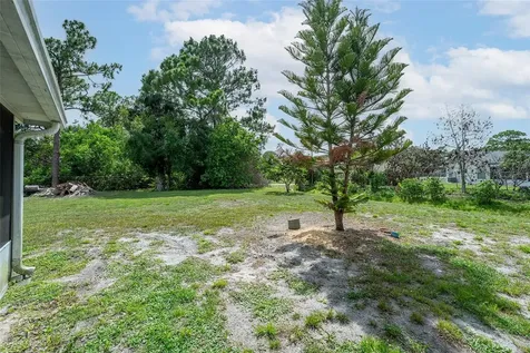 300 Viking St NE Palm Bay FL 32907