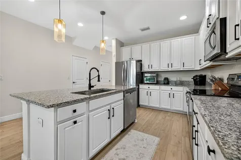 8128 Muddy Pines Place Tampa FL 33635