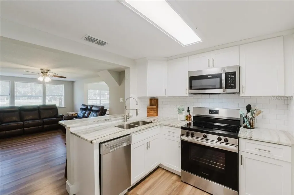 2531 Hebb Road Auburndale FL 33823