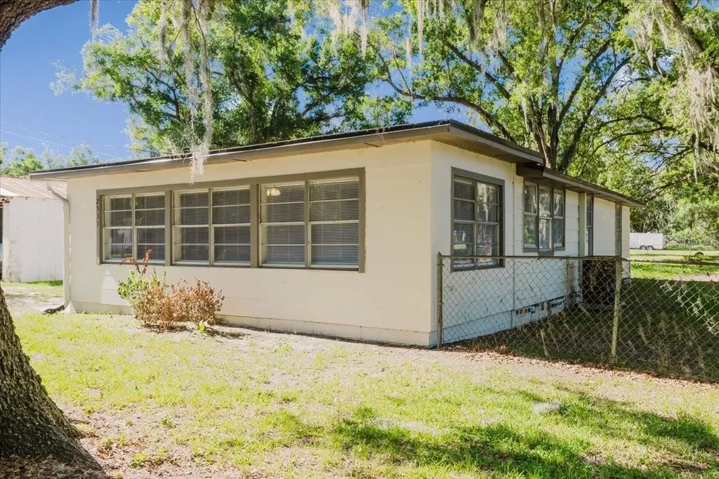 2531 Hebb Road Auburndale FL 33823