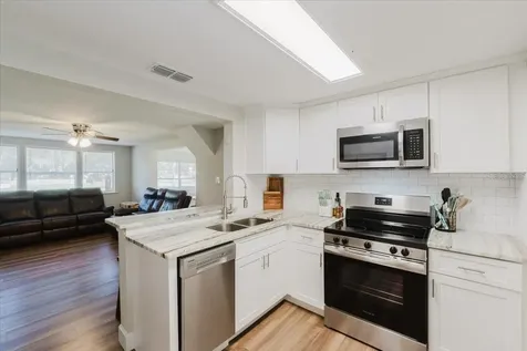 2531 Hebb Road Auburndale FL 33823