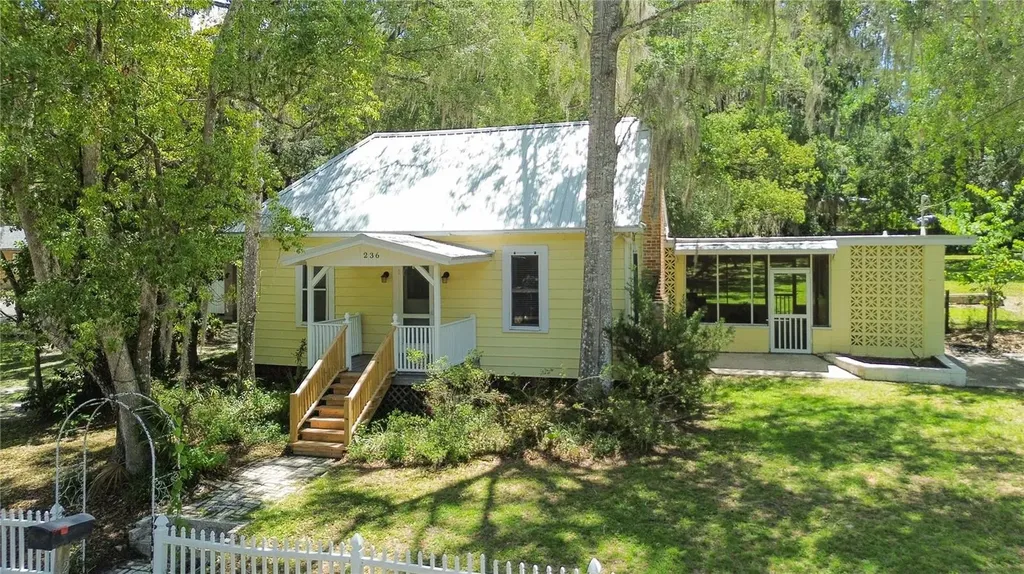 236 Pryor Street Brooksville FL 34601