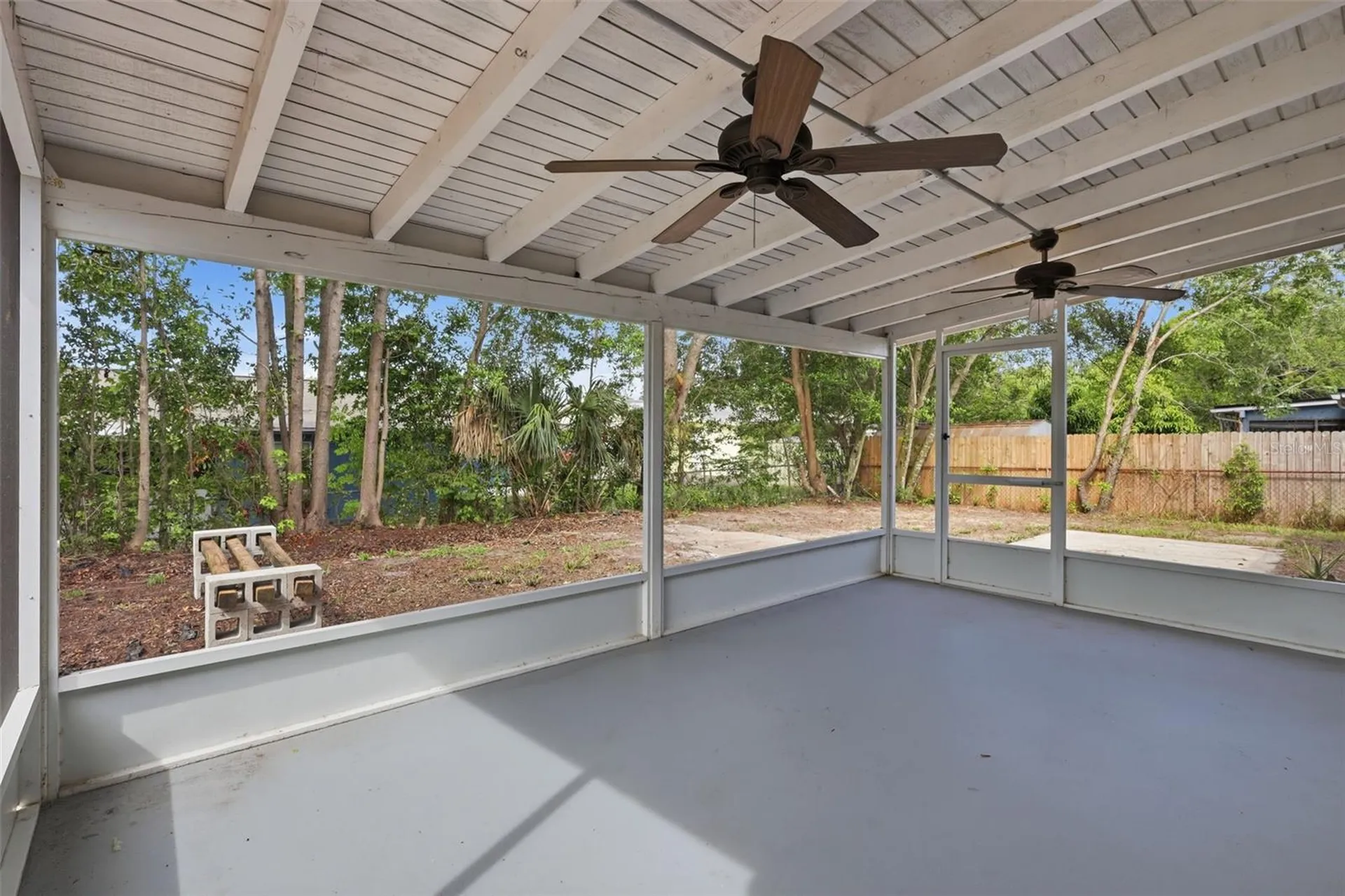 2852 English Drive Deltona FL 32738