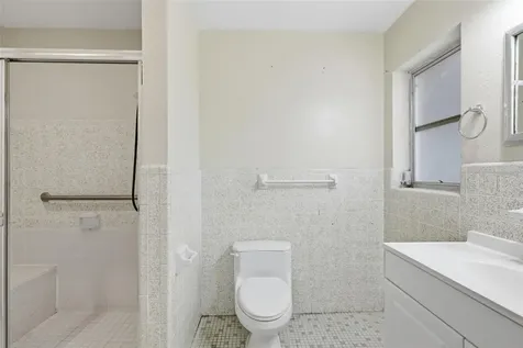 2852 English Drive Deltona FL 32738