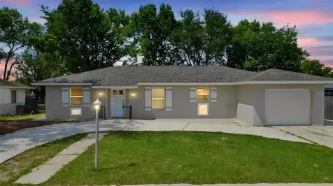 2852 English Drive Deltona FL 32738