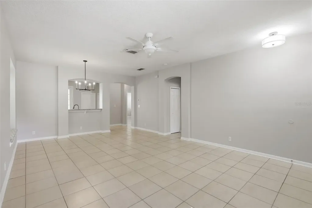 305 Manor View Lane Deland FL 32724