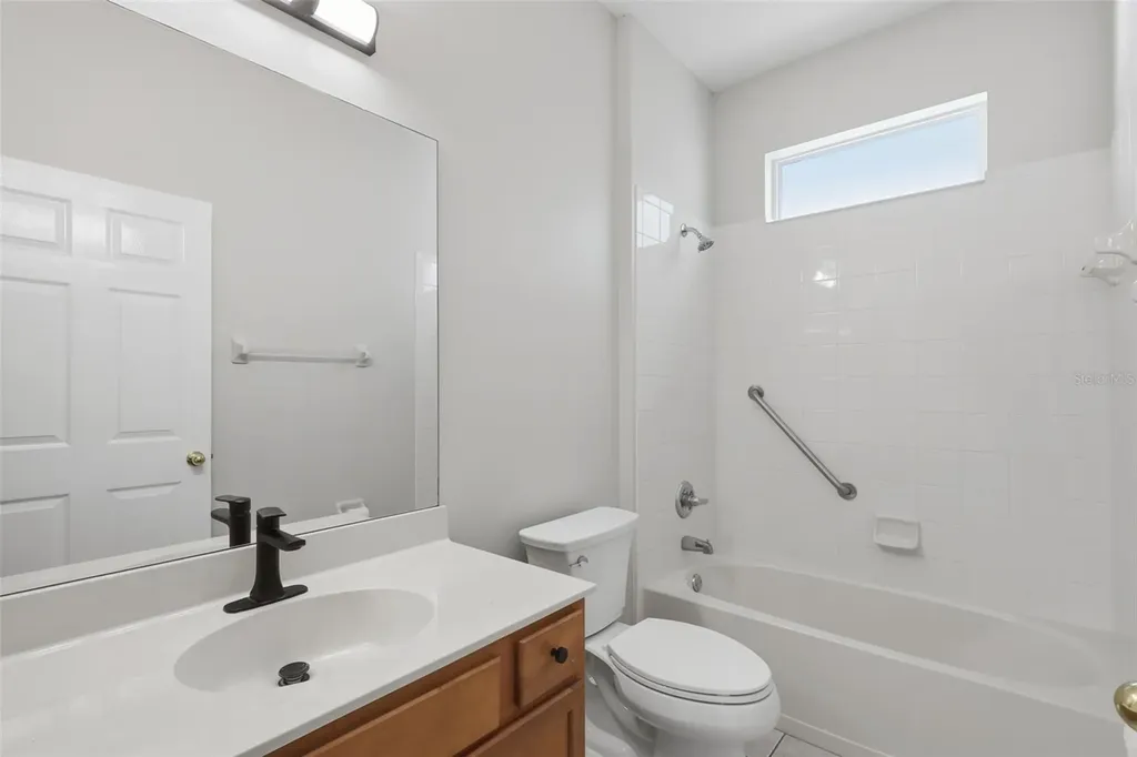 305 Manor View Lane Deland FL 32724