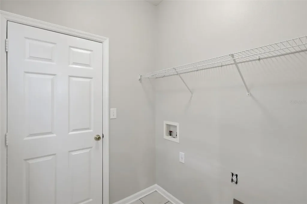 305 Manor View Lane Deland FL 32724