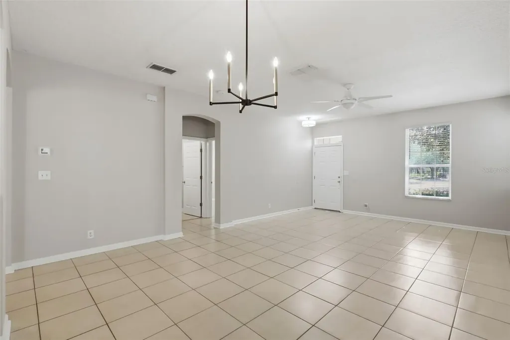 305 Manor View Lane Deland FL 32724