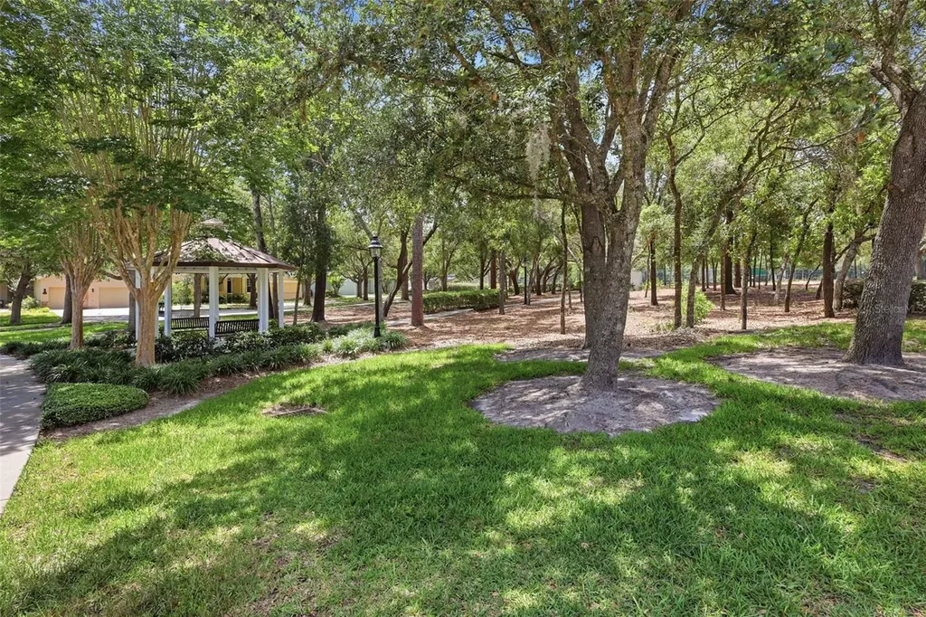 305 Manor View Lane Deland FL 32724
