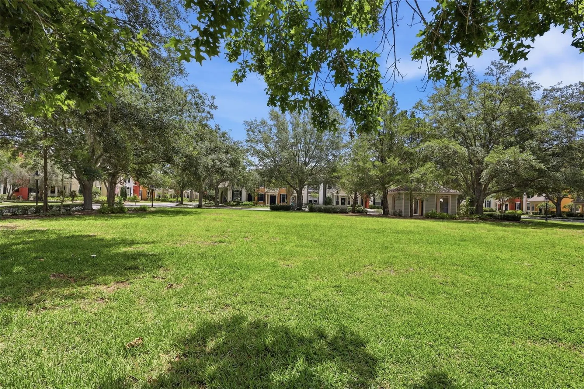305 Manor View Lane Deland FL 32724