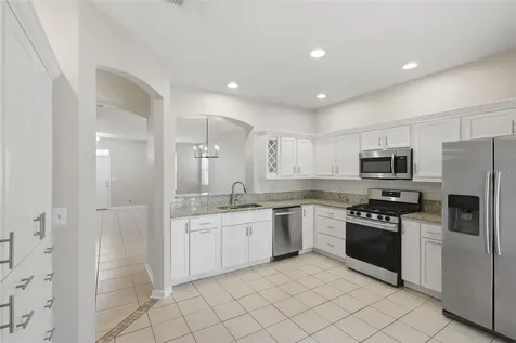 305 Manor View Lane Deland FL 32724