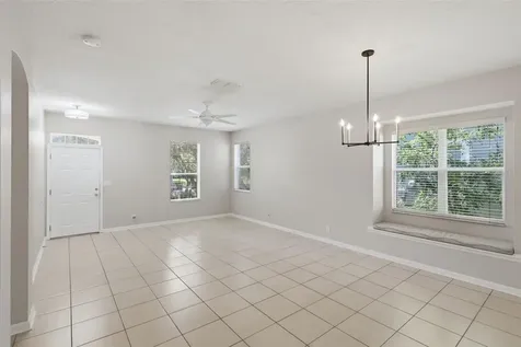 305 Manor View Lane Deland FL 32724