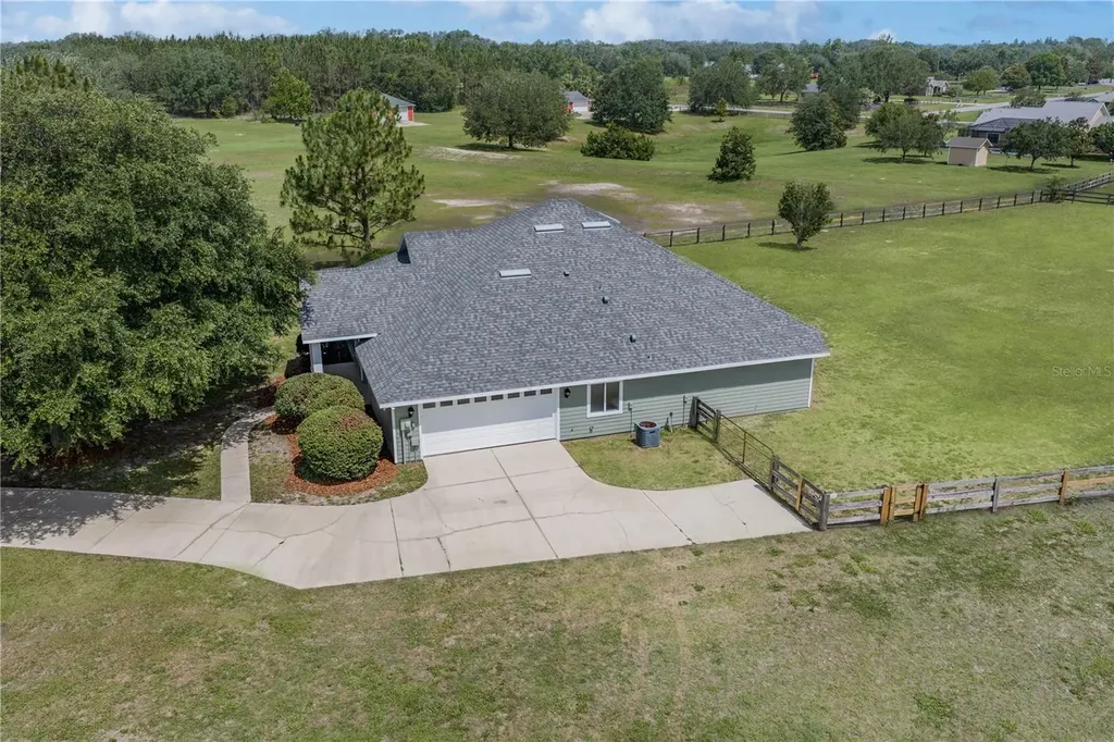 10064 SW 98th Lane Gainesville FL 32608