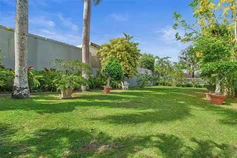B-40 Calle Poppy San Juan PR 00926