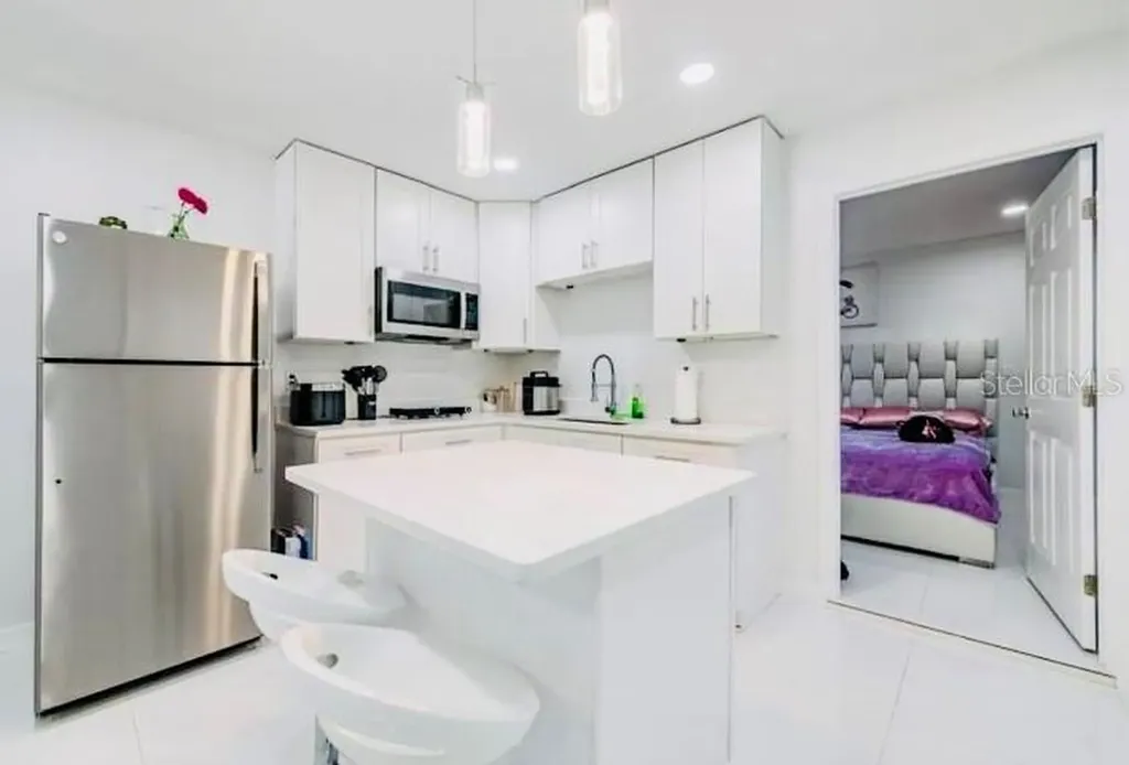 16107 Pebblebrook Drive Tampa FL 33624