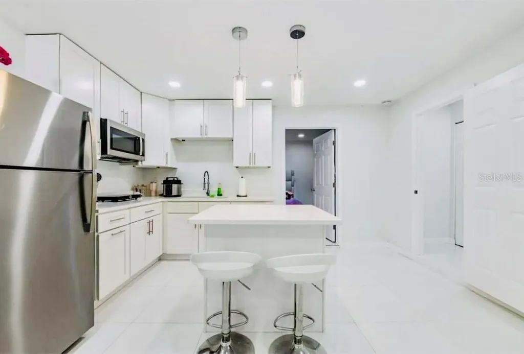 16107 Pebblebrook Drive Tampa FL 33624