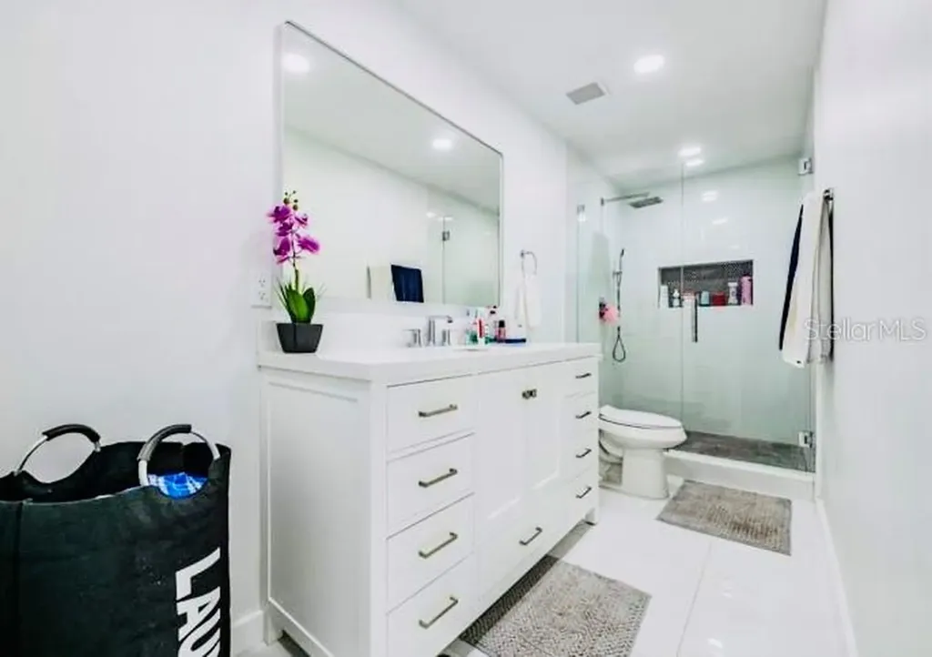 16107 Pebblebrook Drive Tampa FL 33624
