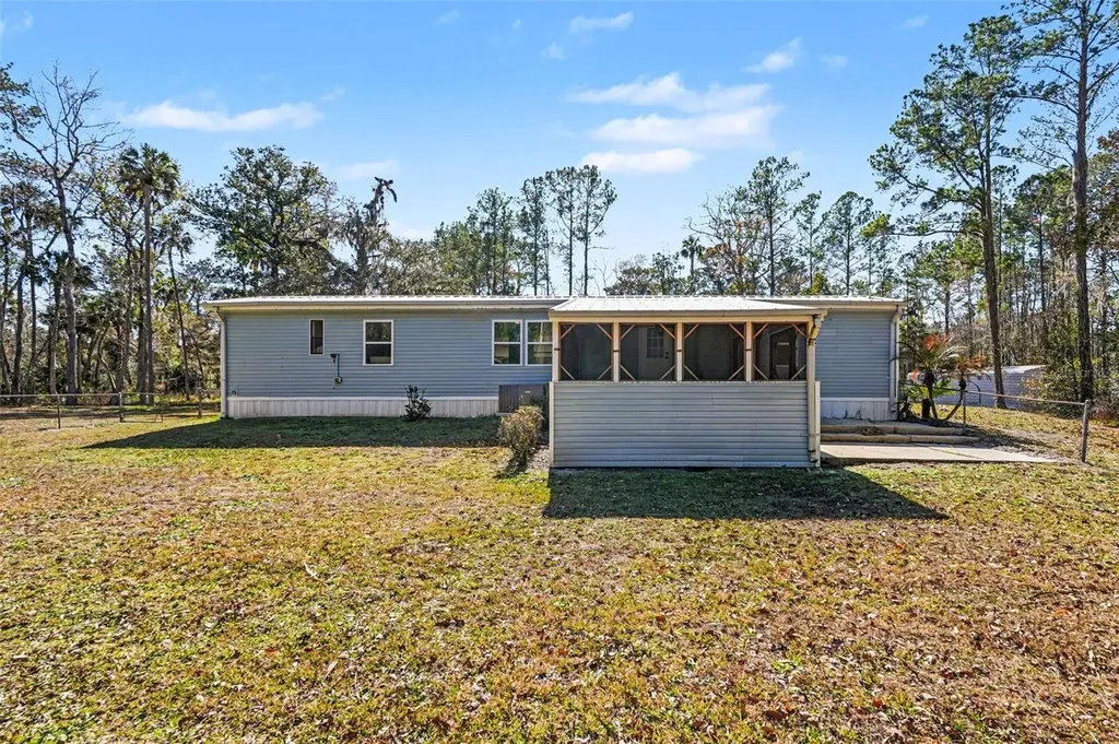 24421 Trespass Trail Astor FL 32102