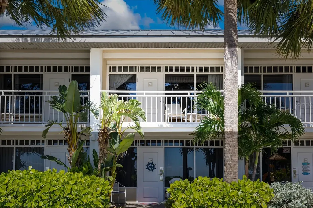 611 Destiny Drive Ruskin FL 33570