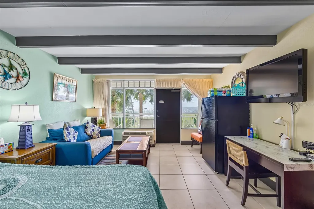 611 Destiny Drive Ruskin FL 33570