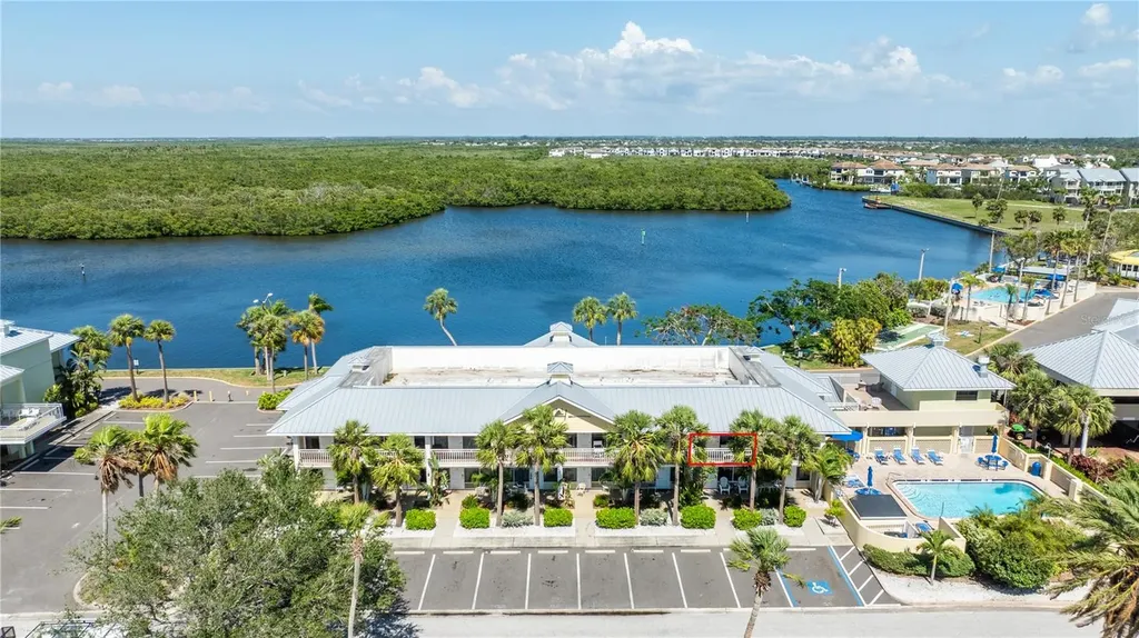 611 Destiny Drive Ruskin FL 33570